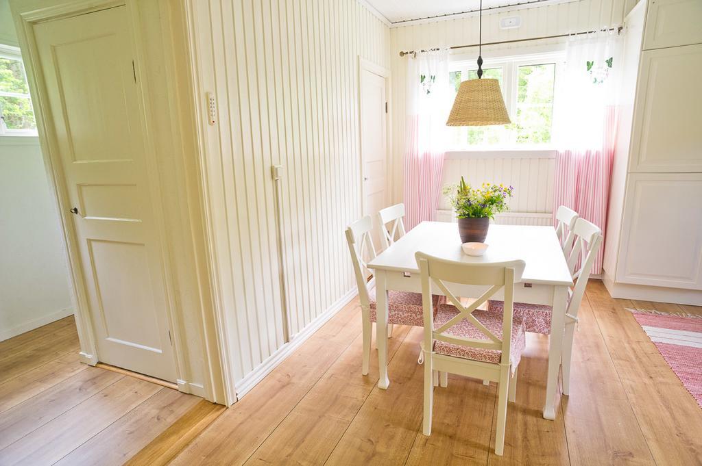 Nommen Fishing Cottages Vetlanda Oda fotoğraf